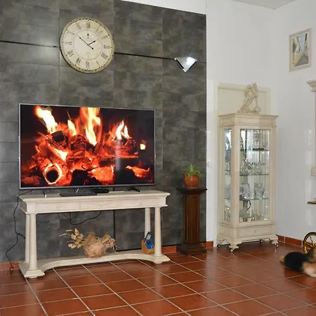 Casa Antiquada * Αλμπουφέιρα